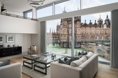 Gordijnsystemen, SG 5600, Colorama 2, The Crescent, Edinburgh, Scotland, UK