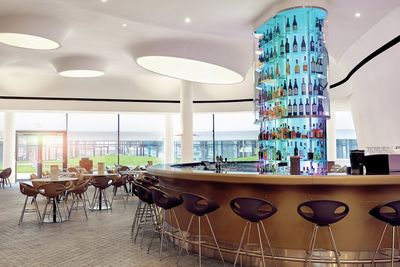 Rolgordijnsystemen, SG 4970, Multiscreen 1-10%, Double Tree by Hilton, Wroclaw, Poland