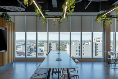 Rolgordijnsystemen, SG 4910, Versascreen 1-10%, Virgin Money, Glasgow, Scotland, United Kingdom