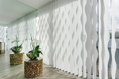 Verticale lamelgordijnsystemen, SG 2900, Multi Visio, Private Home, Poole Dorset, United Kingdom, Vertical Waves